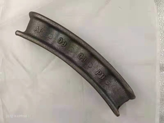 延性がある鉄の3つの4つの5つの穴が付いている一般的なポストの張力付属品3*0.5の′の′