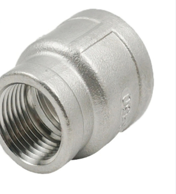 RA 1.6 - RA 12.5のステンレス鋼の管付属品NPT/ソケットを減らすBSPの糸