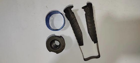 拡張シェル 鋳造材料の重用用途のための六角頭ボルト