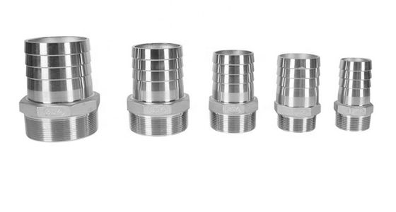 継ぎ目が無い男性はソケットのステンレス鋼の油圧ホースのコネクターのニップルに通した